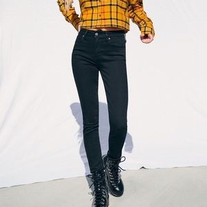 Levi’s 721 High Rise Skinny Jeans